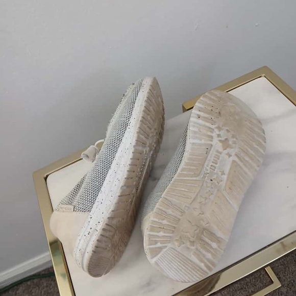 Stone White Hey Dude Mesh Upper Slip-On Style Sneakers Size 8. - Picture 8 of 9